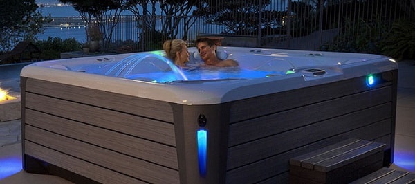 jetsetter hot tub features