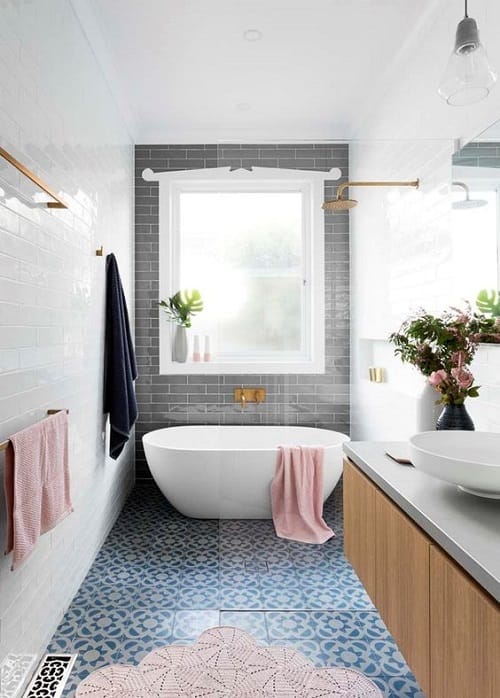 25 Most Brilliant Long Narrow Bathroom Ideas That Ll Drop Your Jaw - Long Narrow Bathroom Decorating Ideas