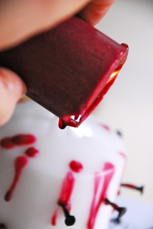 diy bloody candle 2-min