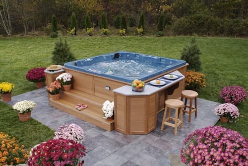 Luxurious Oasis Hot Tubs