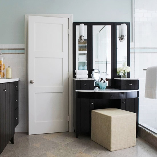 Bathroom Vanity With Seating Area 14-min