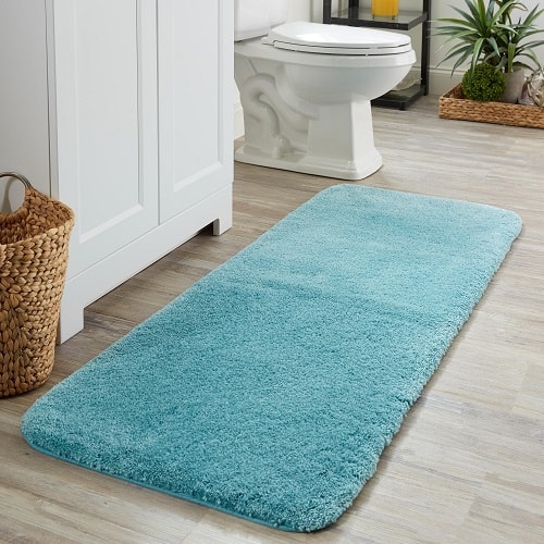 mint green bathroom rug 1-min