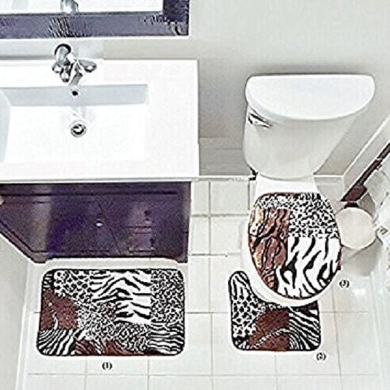 leopard bathroom 2-min