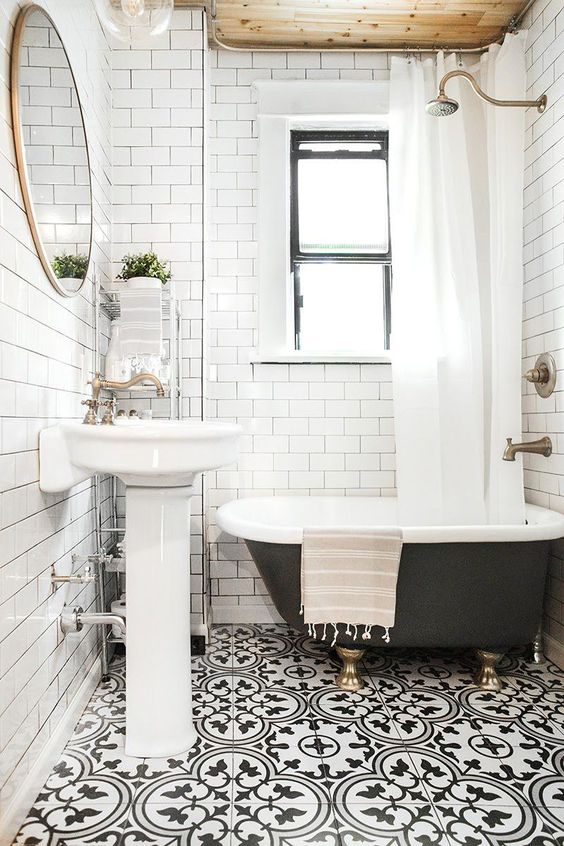 Tiny Bathrooms With Showers Ideas 20