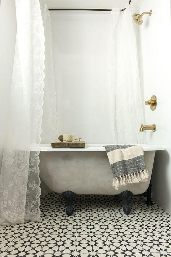 Tiny Bathrooms With Showers Ideas 9