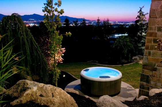 hot tub landscaping 15-min
