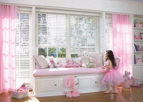 pink girl bedroom 5-min