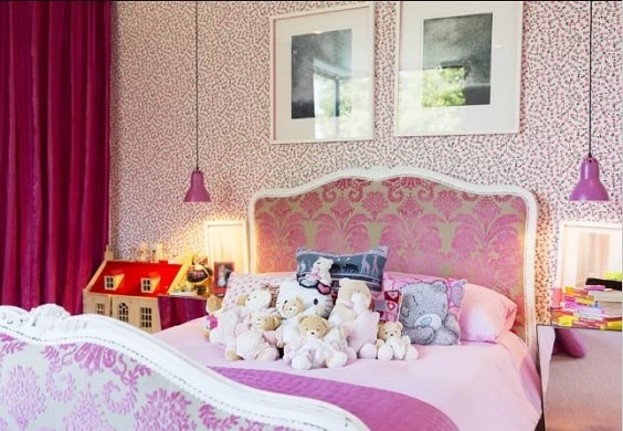 pink girl bedroom 19-min