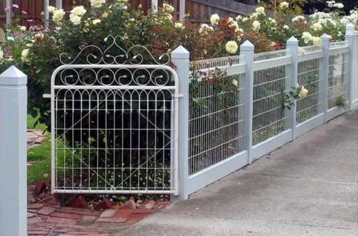 decorative fence feature