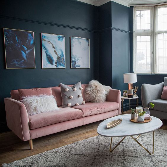 Pink Living Room: Bold Elegant Decor