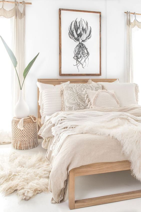 Wood Bedroom Ideas: Simple Earthy Decor