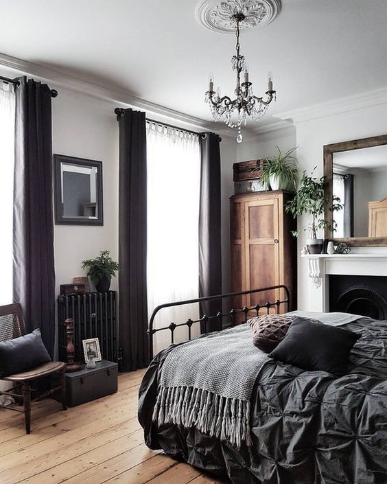 Wood Bedroom Ideas: Elegant Neutral Decor
