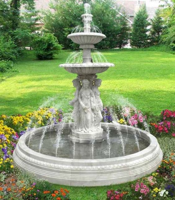 Backyard Water Feature: Gorgeous Tiered Fountain
