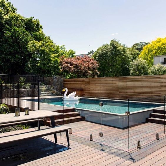 Glass Fence Ideas: Stylish Pool Fence