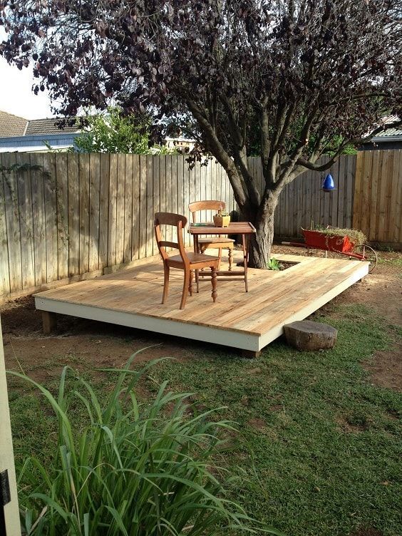 Backyard Deck Ideas: Simple Small Design