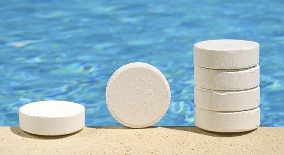 How to Lower Cyanuric Acid in Pool 3