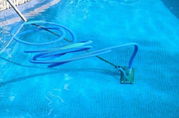 How to Vacuum Pool feature