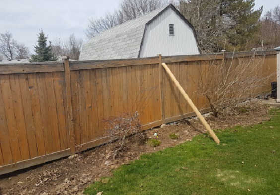 how to fix leaning fence 2