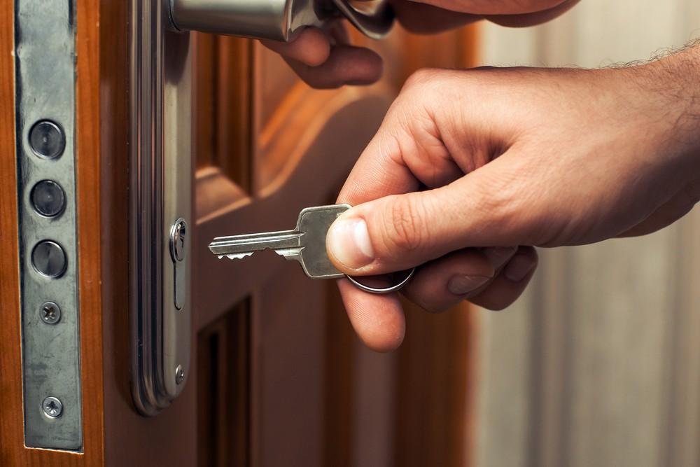 here-are-5-tips-on-how-to-open-locked-bedroom-door