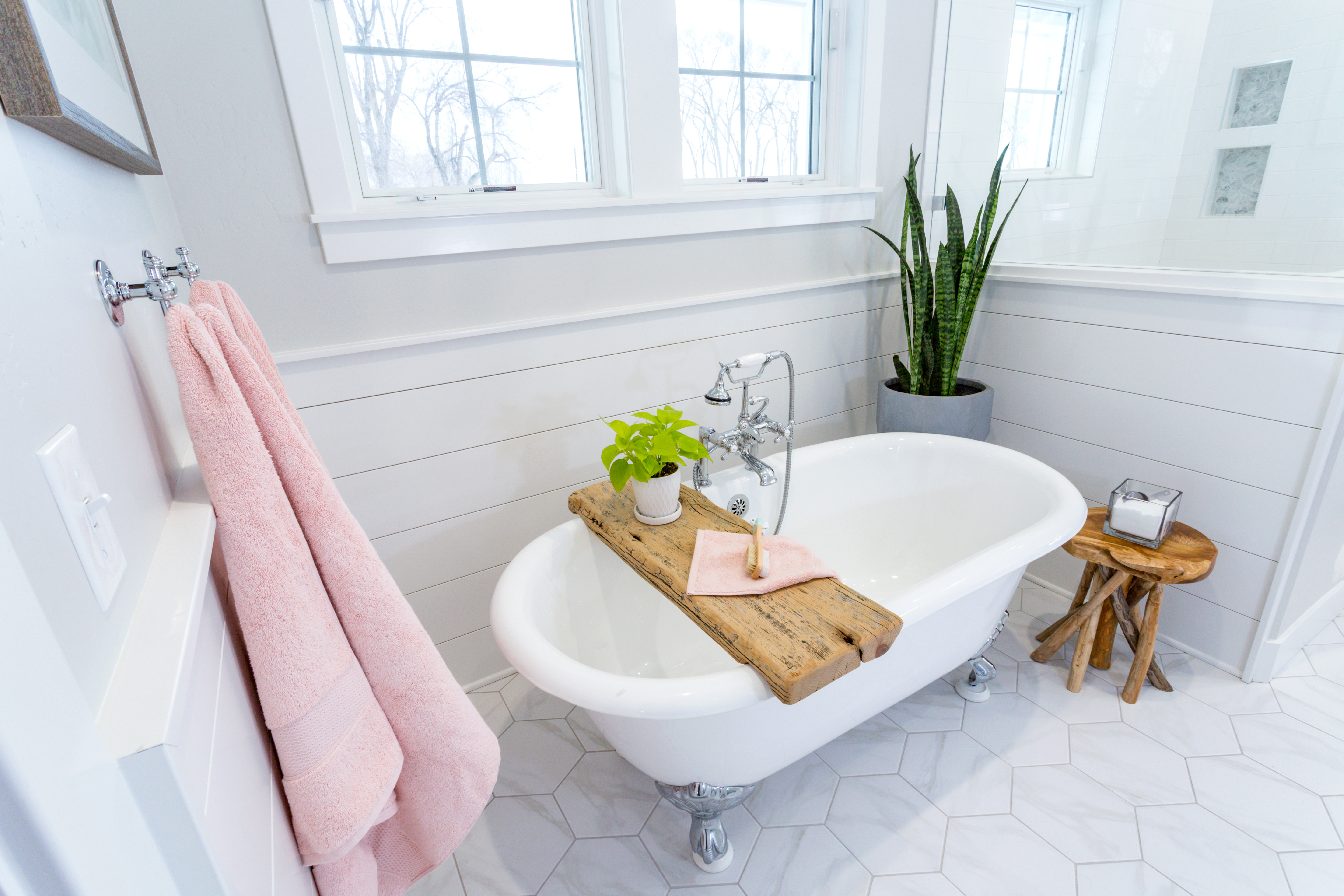 6 Inexpensive Décor Ideas For Your Bathroom