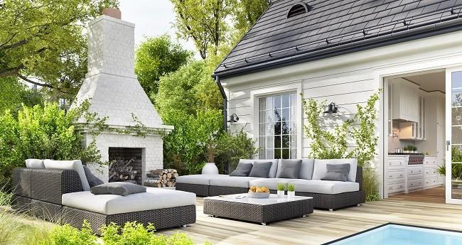 7 Tips For Deep Cleaning Your Outdoor Spaces