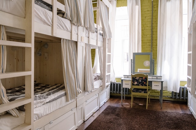 Stylish & Functional Dorm Room Decor Tips and Ideas