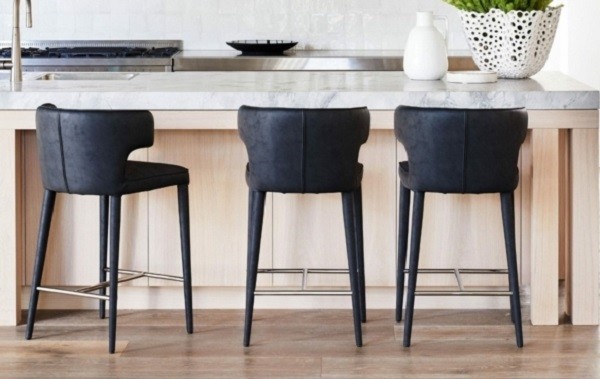 How to Choose Kitchen Bar Stool feature