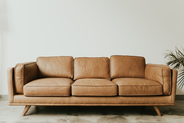 How to Remove Pen Marks on Leather Sofa