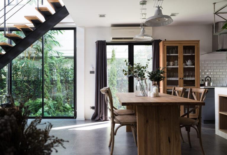5 Ways To Transform Your Home Into A Cozy Sanctuary