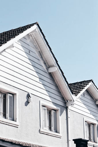 When Do You Need Roofing Services