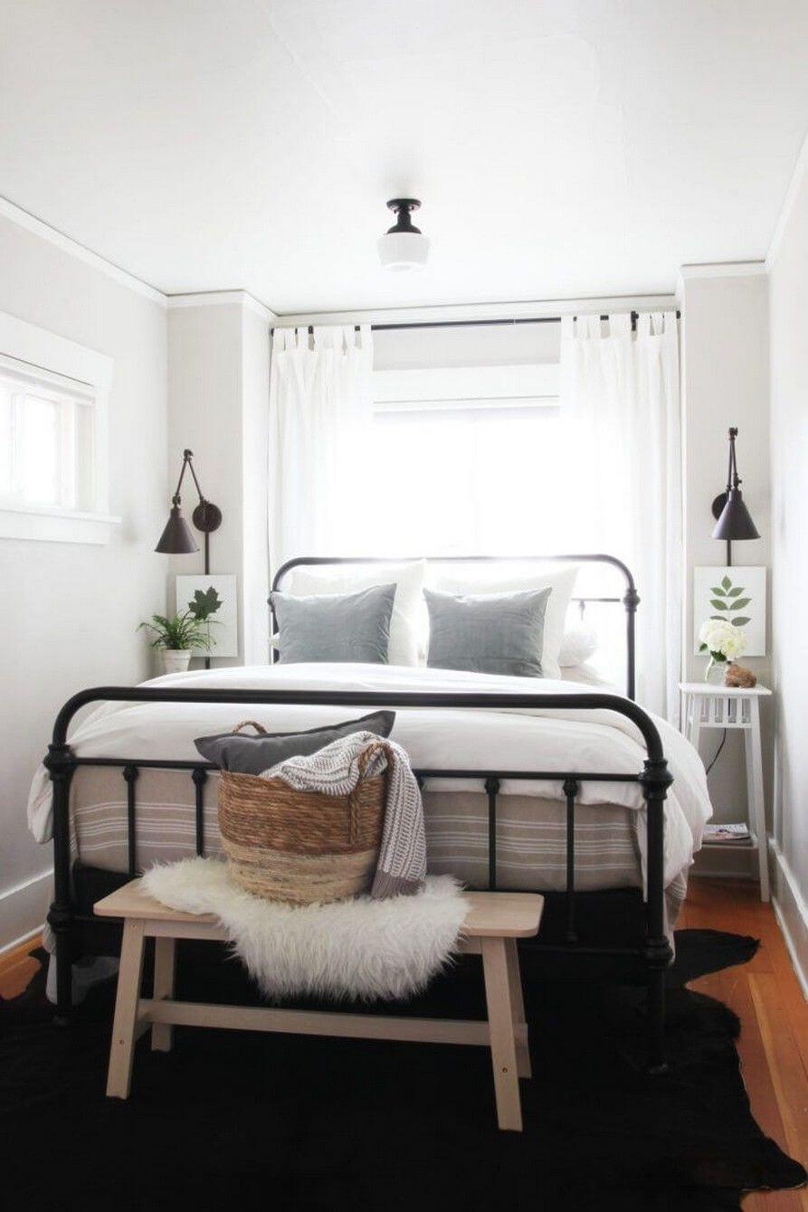 Small Bedroom Decorating 6