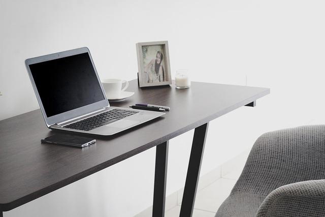 7 Tips to Design the Perfect Home Office That Helps Increase Your Productivity