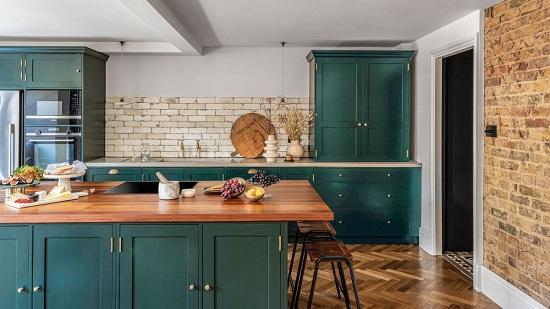 A Fresh Start: How to Properly Paint Your Kitchen Cabinets for a Stunning Transformation